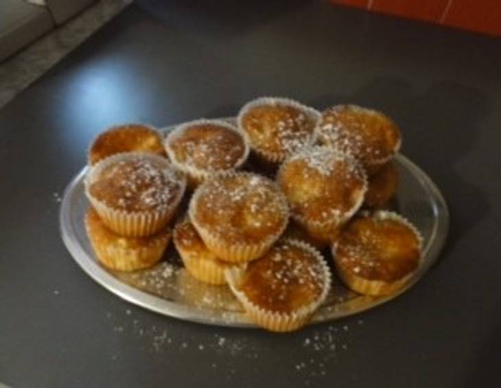 Apfel-Nuss-Muffins Apfel-Nuss-Muffins