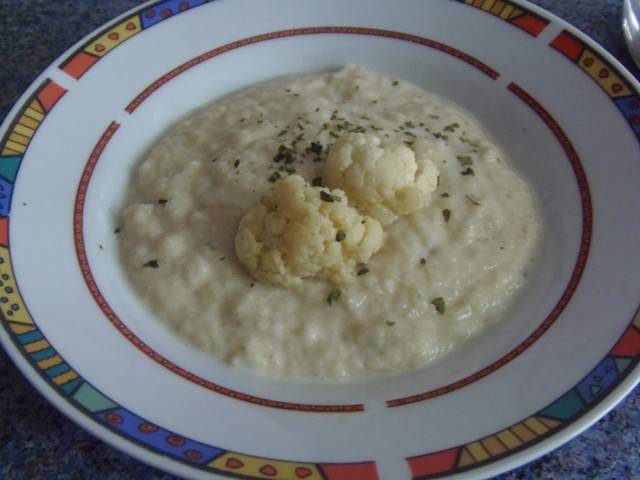 Karfiolcremesuppe Rezept - ichkoche.de Karfiolcremesuppe Rezept - ichkoche.de