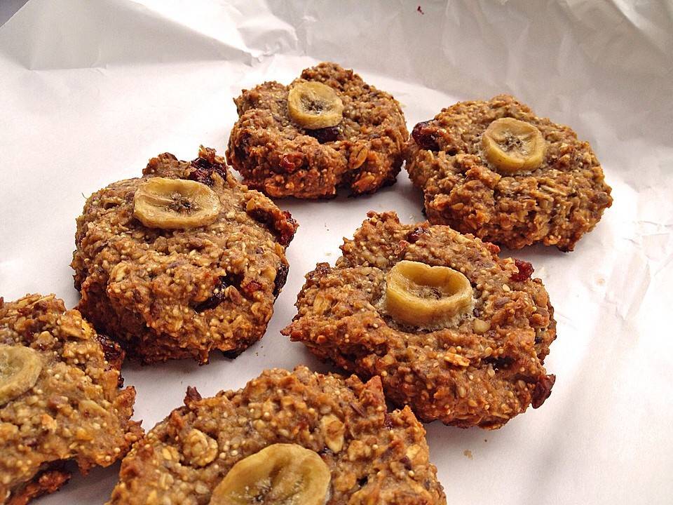 Kraft-Kekse mit Bananen und Haferflocken Rezept - ichkoche.de Kraft-Kekse mit Bananen und Haferflocken Rezept - ichkoche.de