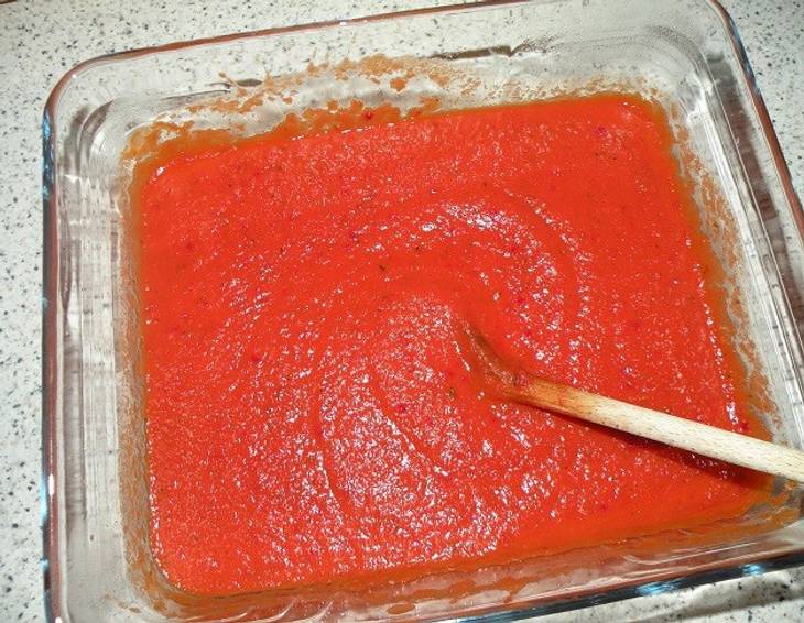 Tomatensauce mit Gemüse