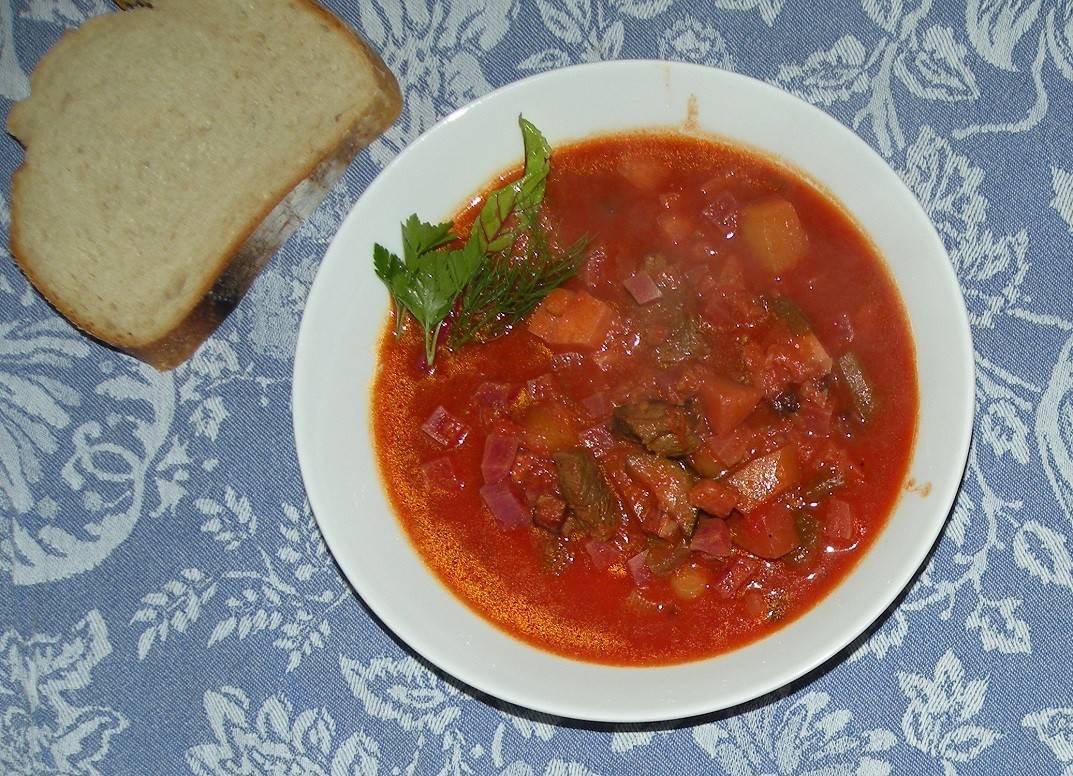 Herbsteintopf mit Fenchel und roten Rüben