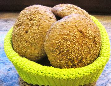 Sesam-Weckerl Sesam-Weckerl