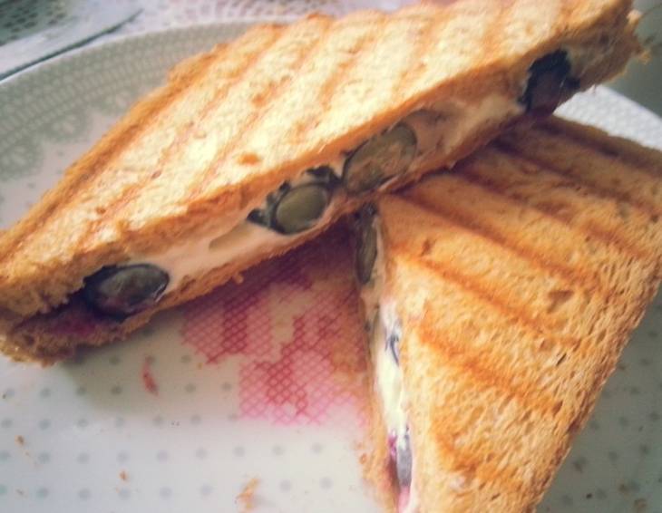 Heidelbeer-Toast Heidelbeer-Toast