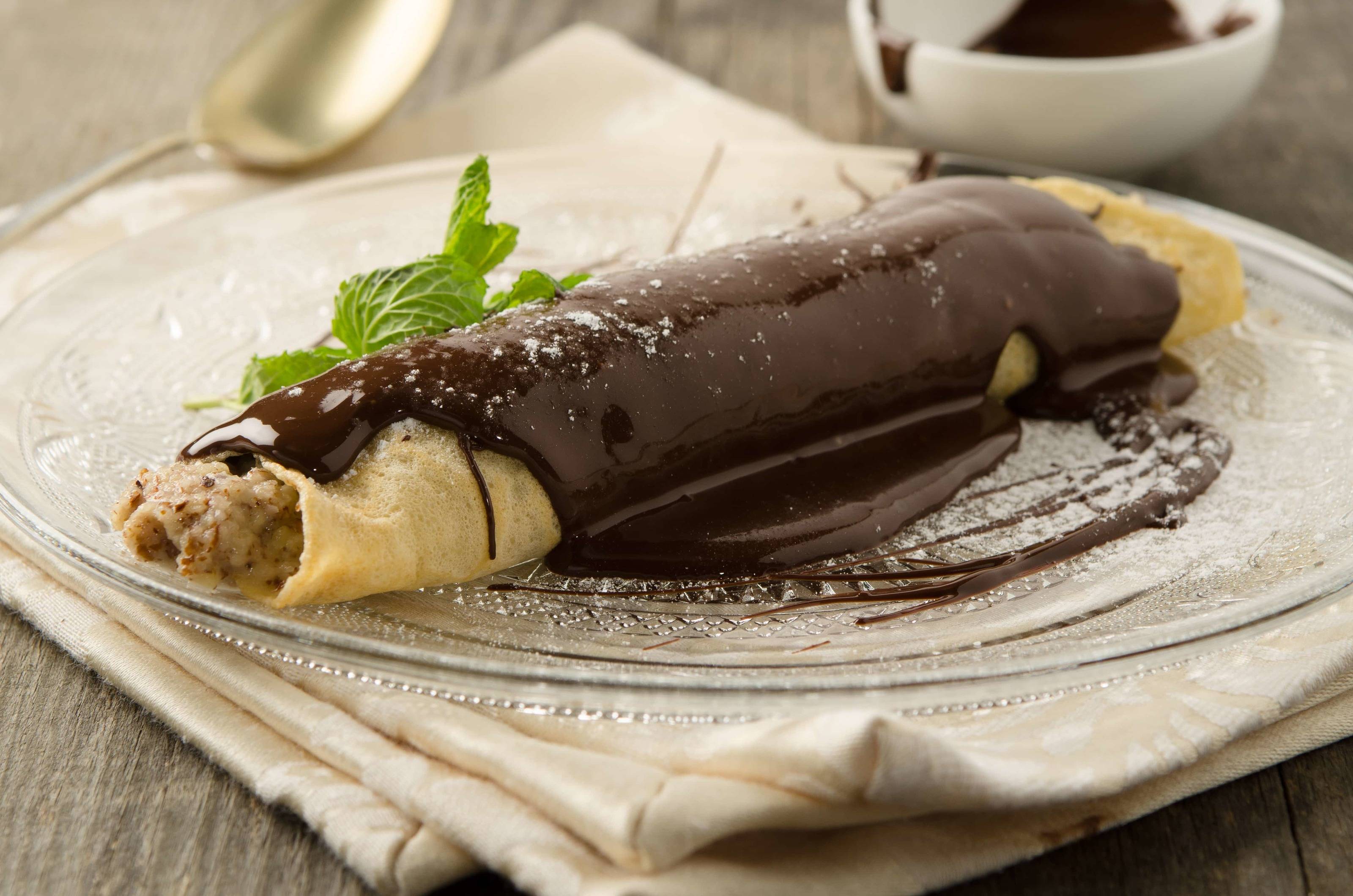 Palatschinken à la Gundel Rezept - ichkoche.ch Palatschinken à la Gundel Rezept - ichkoche.ch