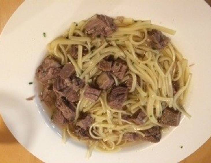 Nudelsuppe mit Rindfleisch Nudelsuppe mit Rindfleisch