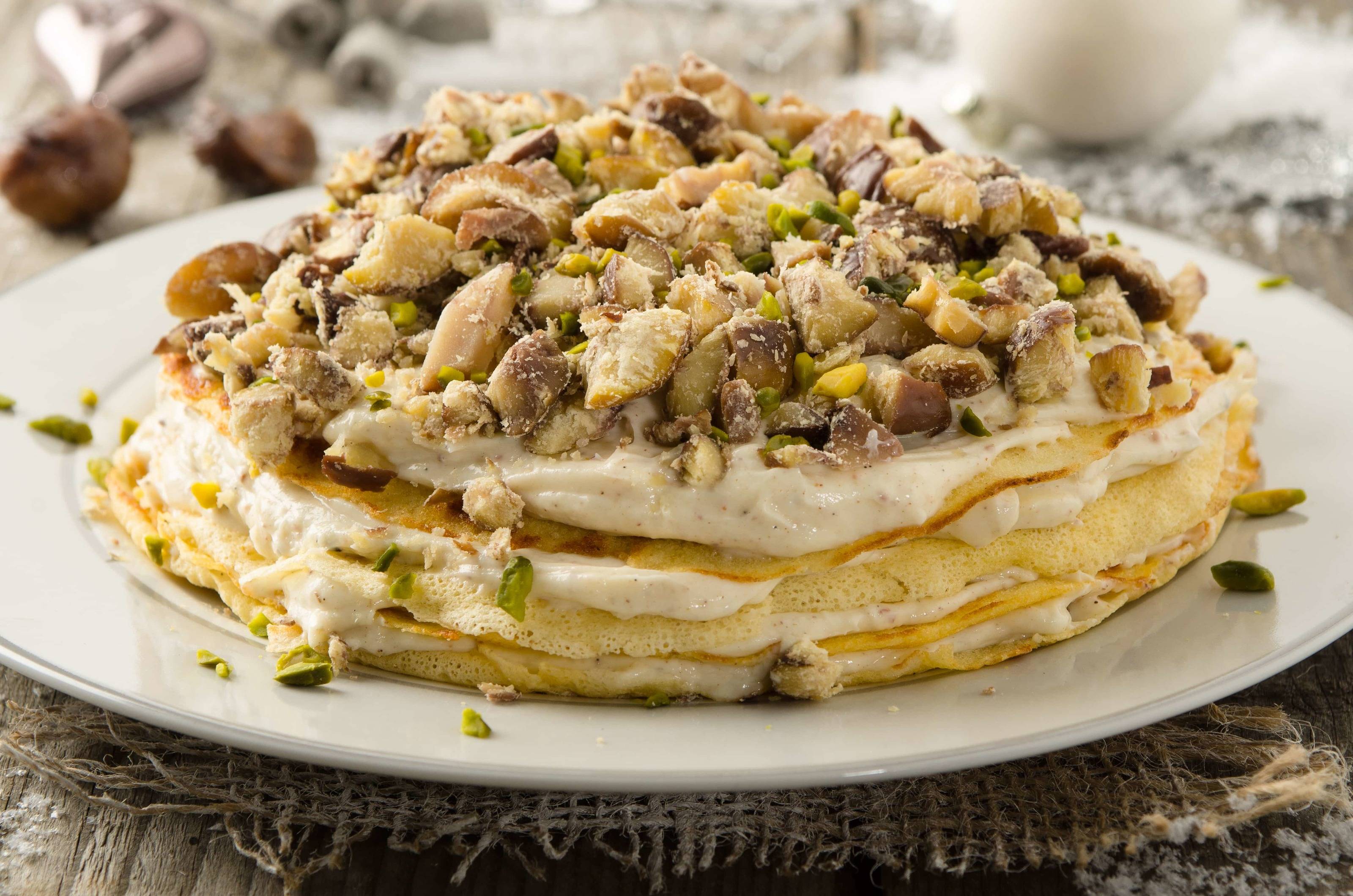 Palatschinken-Torte mit Vanille-Sternanis-Creme und Maroni Rezept