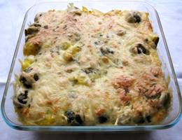 Auflauf mit Kohlsprossen und Kartoffeln Auflauf mit Kohlsprossen und Kartoffeln