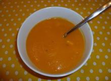 Karottensuppe mit Schmelzkäse