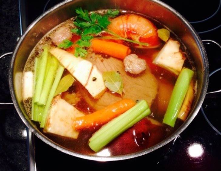 Rindsuppe Rindsuppe