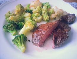 Rindfleisch mit Brokkoli Rindfleisch mit Brokkoli
