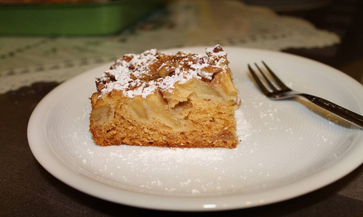 Apfel-Walnusskuchen