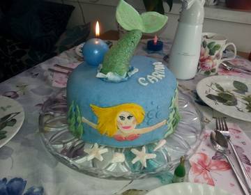 Meerjungfrau-Torte mit Kastaniencreme