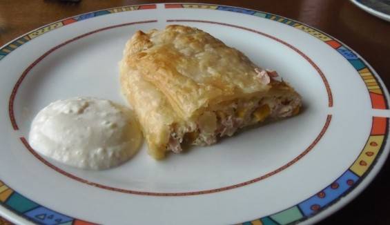 Schinken-Mais-Strudel