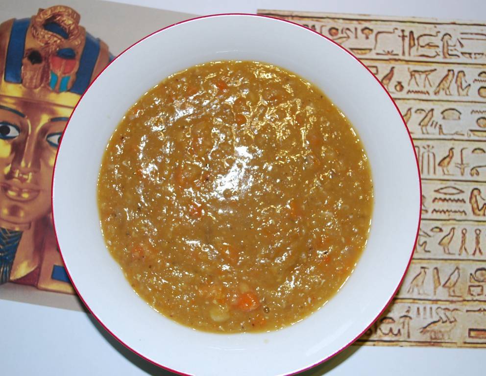 Ägyptische Linsensuppe (Shorbat Ads) Ägyptische Linsensuppe (Shorbat Ads)