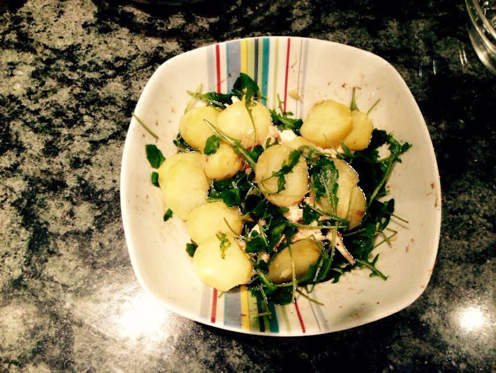 Erdäpfel-Rucolasalat Rezept - ichkoche.at