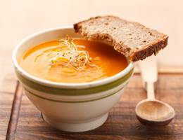Kürbis-Chia-Suppe Kürbis-Chia-Suppe