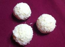 Weiße Kokoskugeln Weiße Kokoskugeln