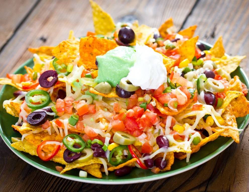 Überbackene Nacho-Platte Überbackene Nacho-Platte