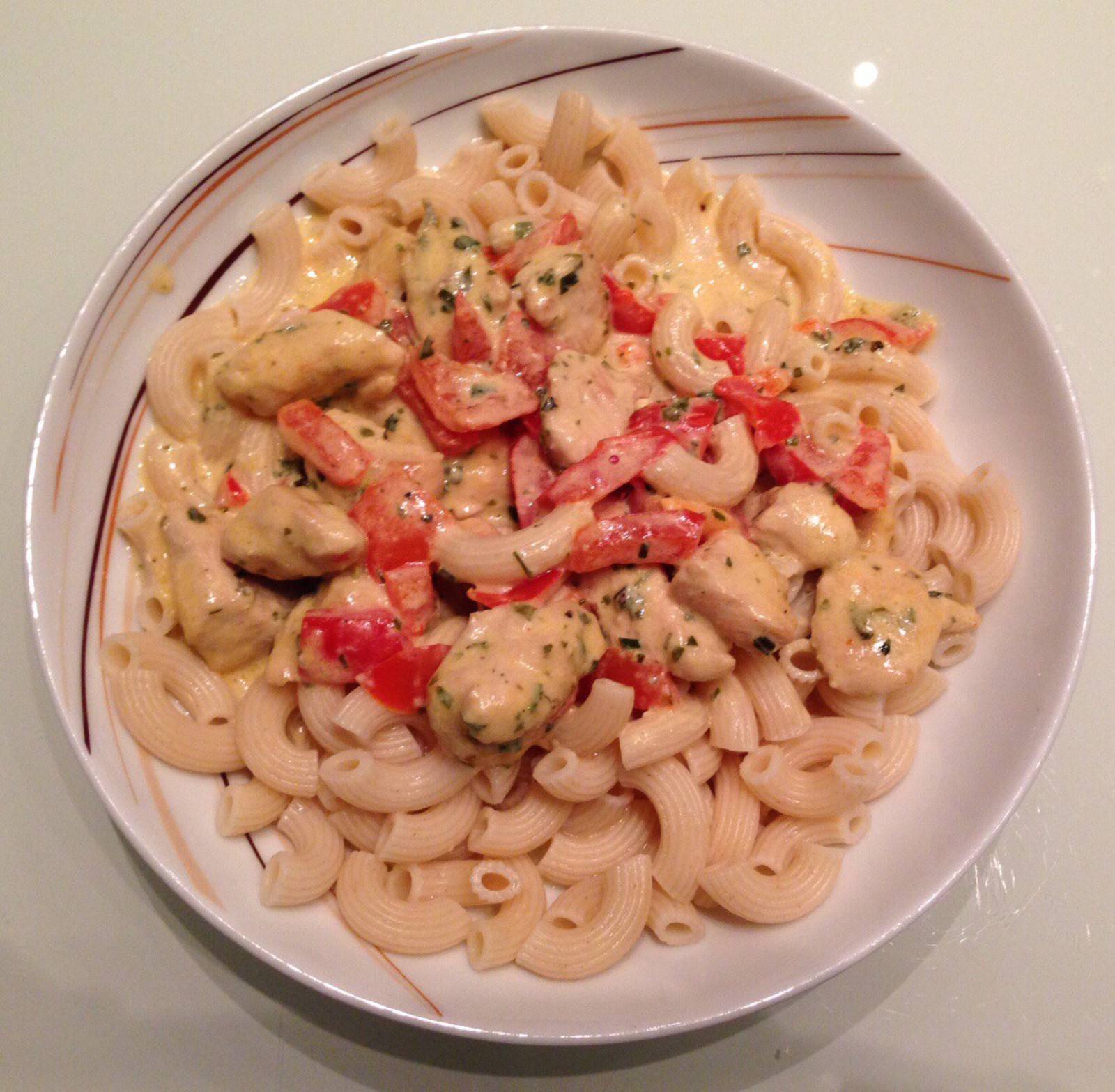 Putengeschnetzeltes mit frischer Paprika
