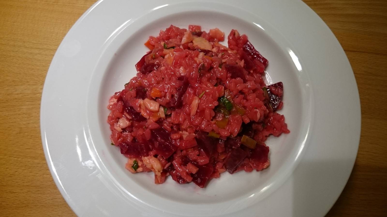 Risotto mit Roten Rüben und Räucherlachs