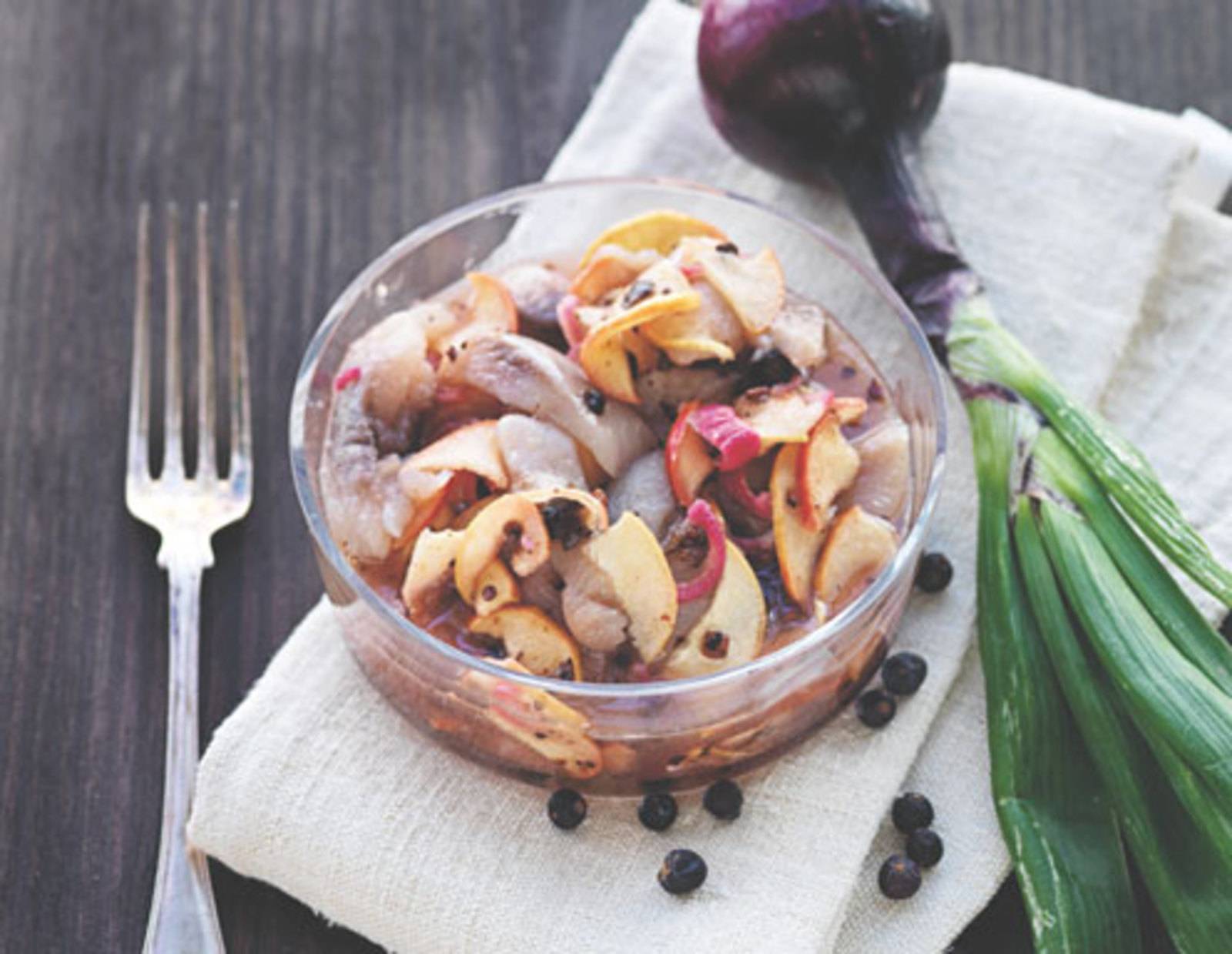 Apfel-Wacholder-Hering Rezept
