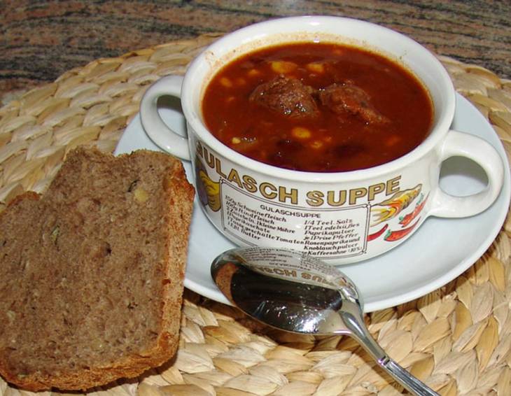 Gulaschsuppe Gulaschsuppe