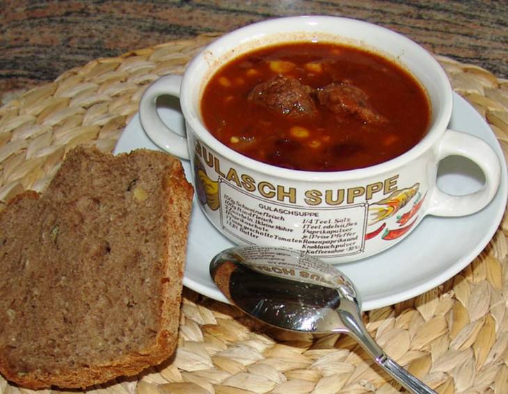 Gulaschsuppe