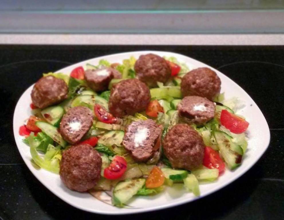 Fleischbällchen mit Feta Fleischbällchen mit Feta