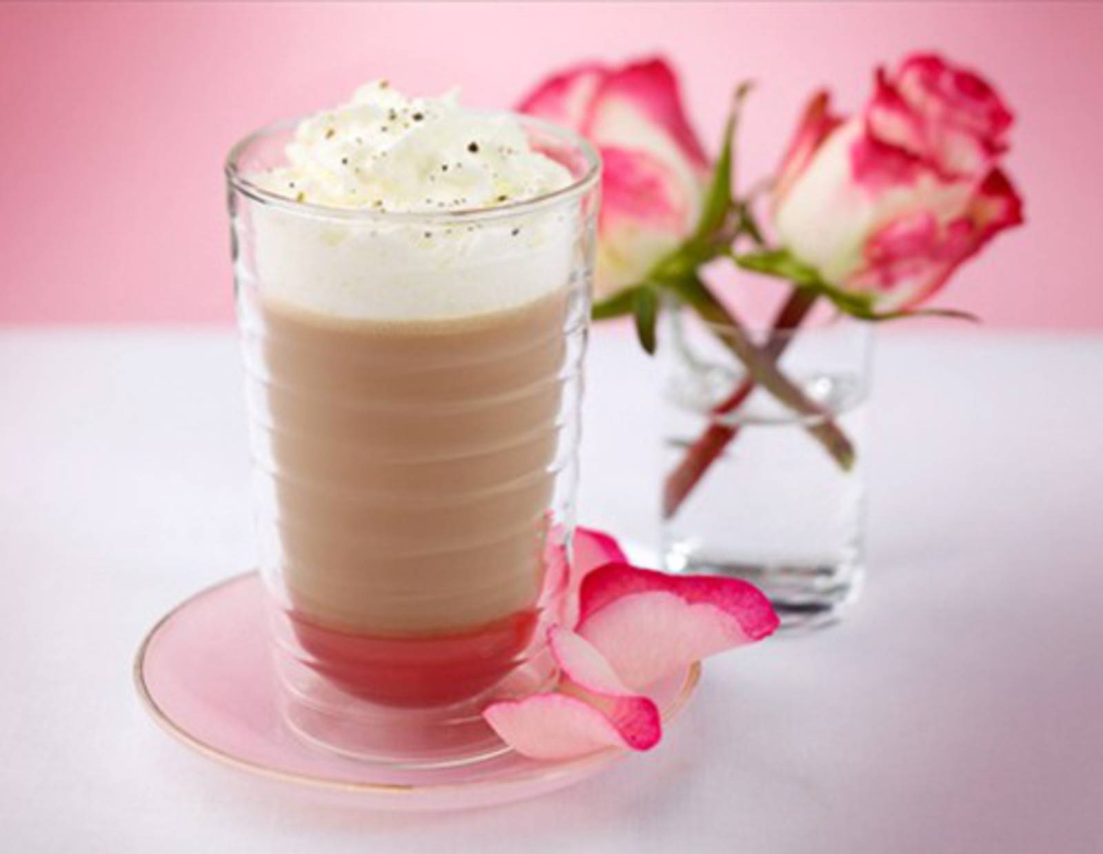 Rose Caffè Latte mit Vanille Rezept