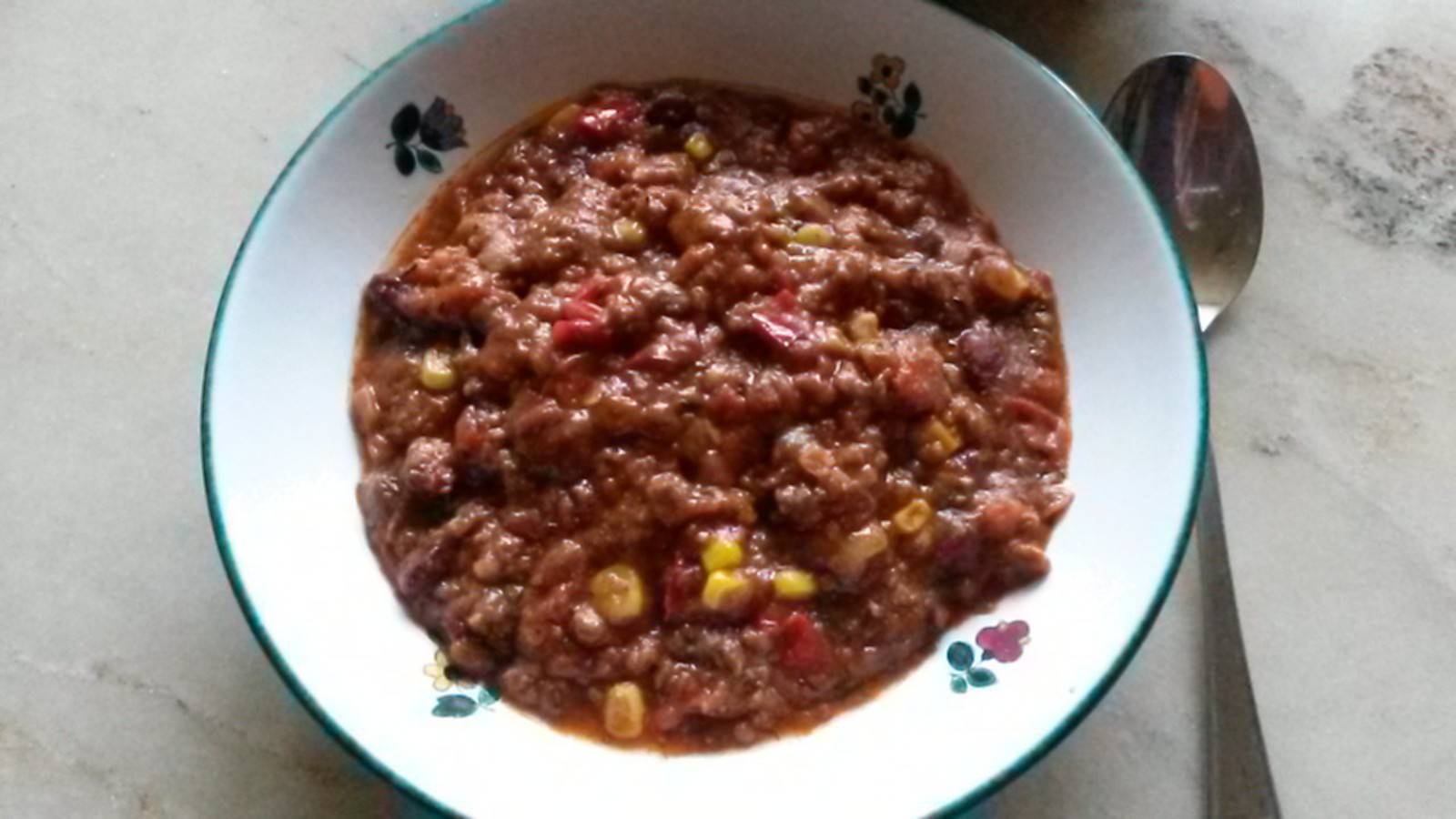 Chili con carne mit Faschiertem Rezept - ichkoche.ch Chili con carne mit Faschiertem Rezept - ichkoche.ch