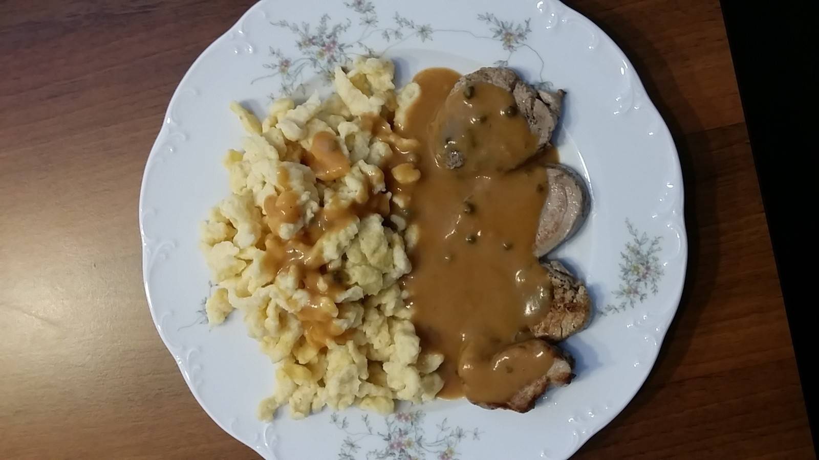 Schweinsmedaillons in Grüner-Pfeffersauce