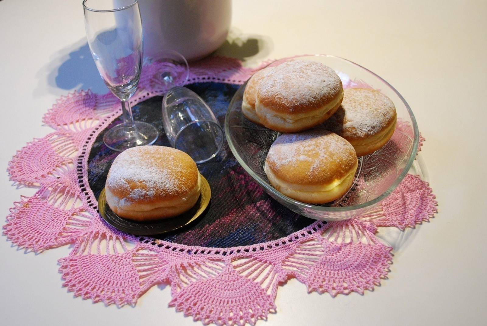 Faschingskrapfen mit Trockengerm Rezept