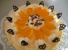Pfirsich-Buttermilch Torte