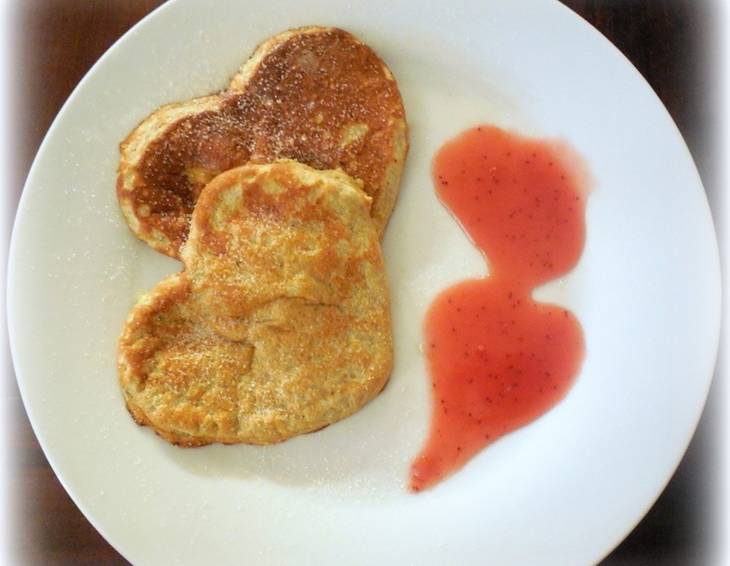 Bananen-Pancakes mit Kokosmehl und Zimt