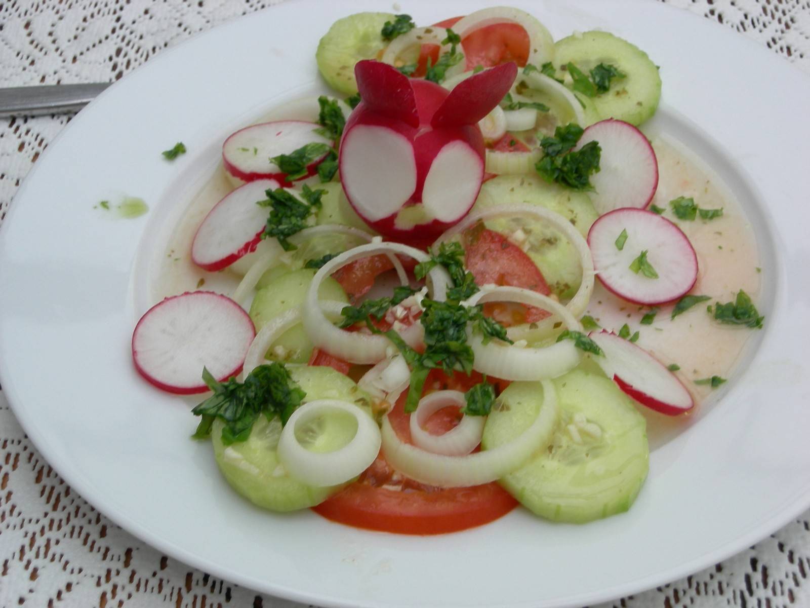 Bunter Salatteller Rezept - ichkoche.de Bunter Salatteller Rezept - ichkoche.de