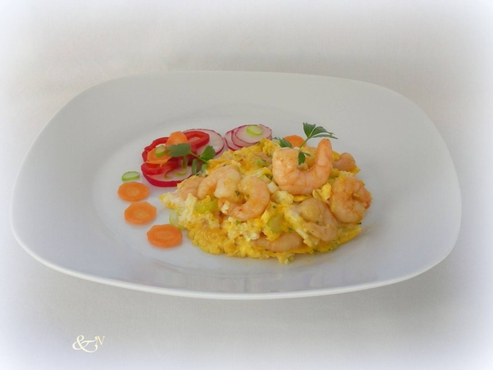 Bandnudeln mit Schinkencreme und Wachtelei Rezept - ichkoche.at Bandnudeln mit Schinkencreme und Wachtelei Rezept - ichkoche.at