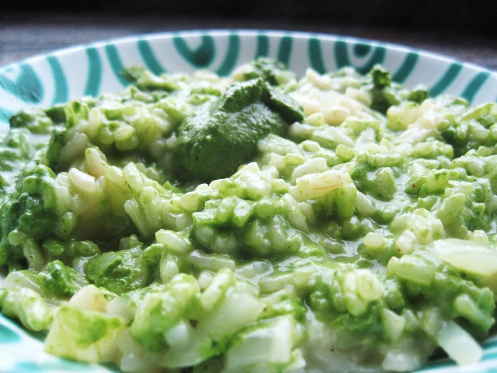 Risotto mit Spinat-Vogerlsalat-Pesto