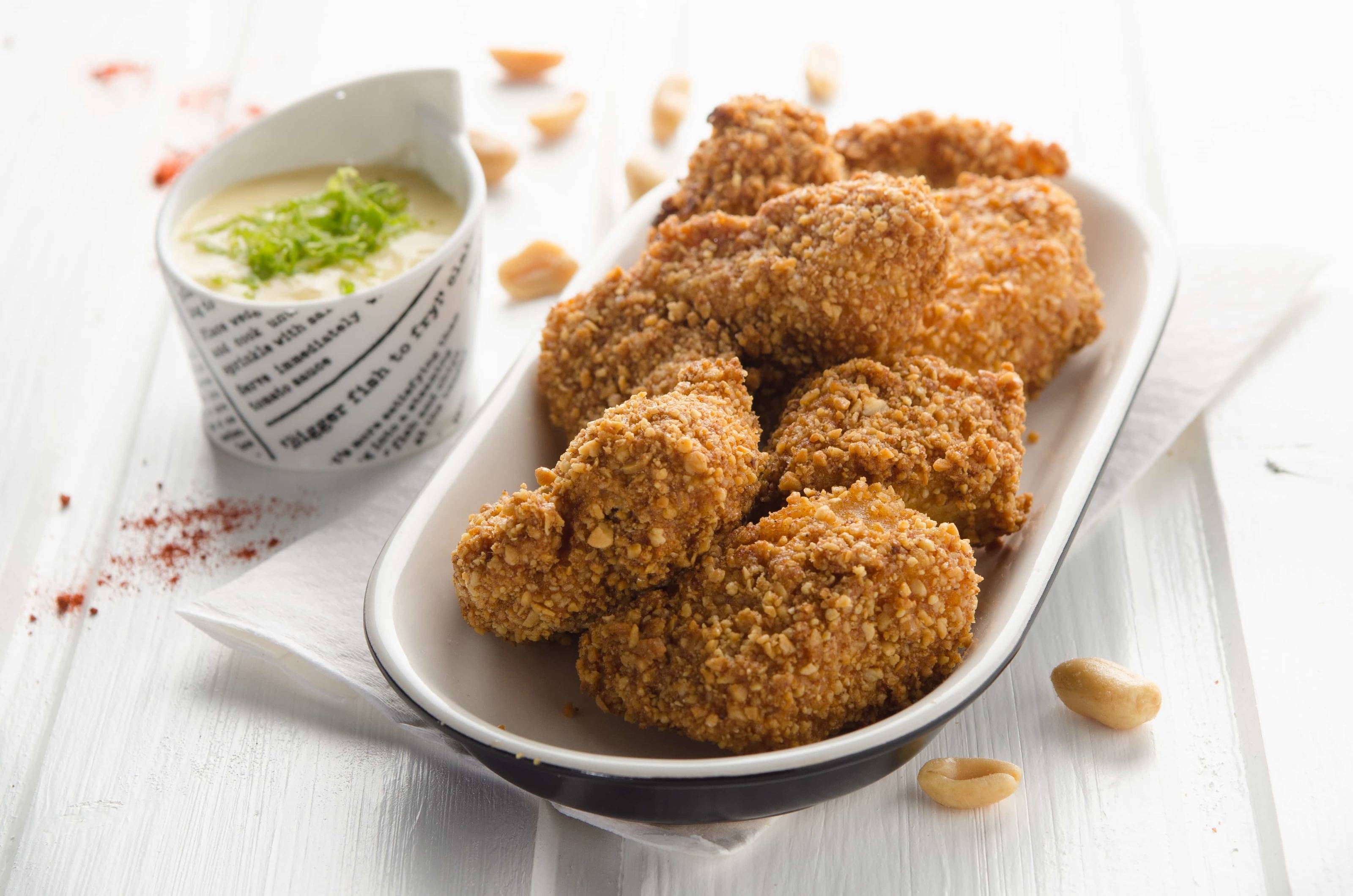 Chicken Nuggets in Erdnuss-Panier mit Limetten-Mayonnaise Rezept