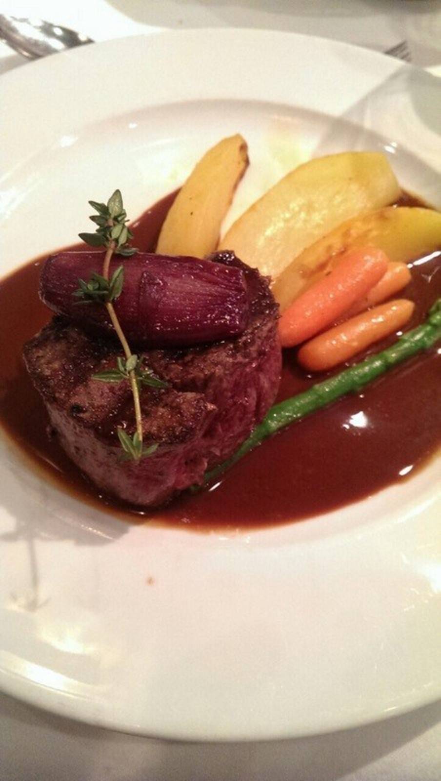 Rinderfilet mit Portwein-Schalotten