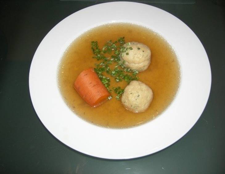 Bröselknöderlsuppe