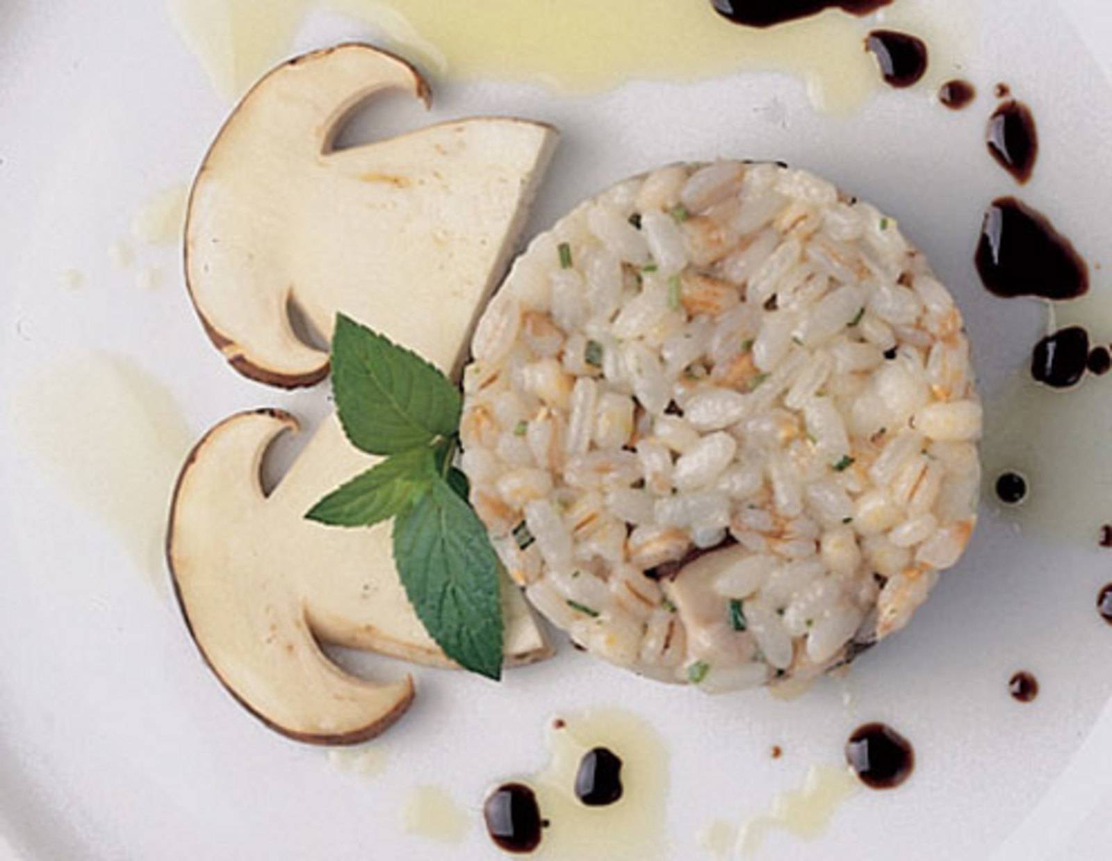 Reissalat mit Seeteufel und Steinpilzen Rezept