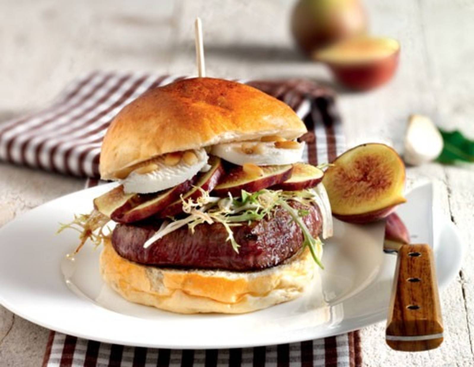 Straußen-Burger Rezept