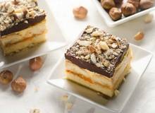 Bananenschnitten mit Schoko-Nuss-Glasur Bananenschnitten mit Schoko-Nuss-Glasur