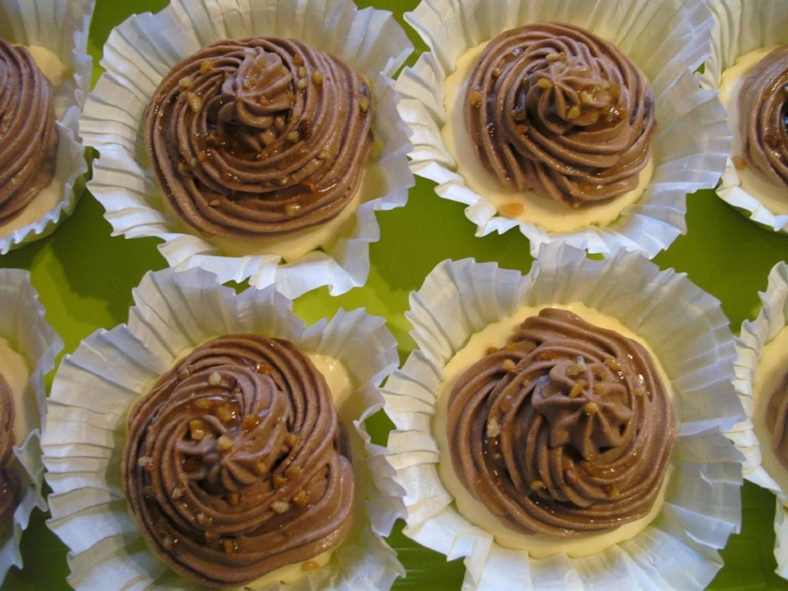 Vanille-Schokocreme-Törtchen Rezept - ichkoche.de Vanille-Schokocreme-Törtchen Rezept - ichkoche.de