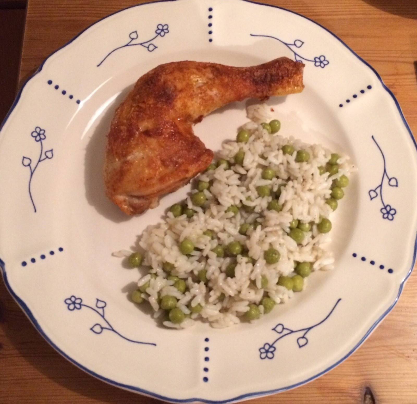 Hühnerkeulen mit Risibisi Rezept - ichkoche.de