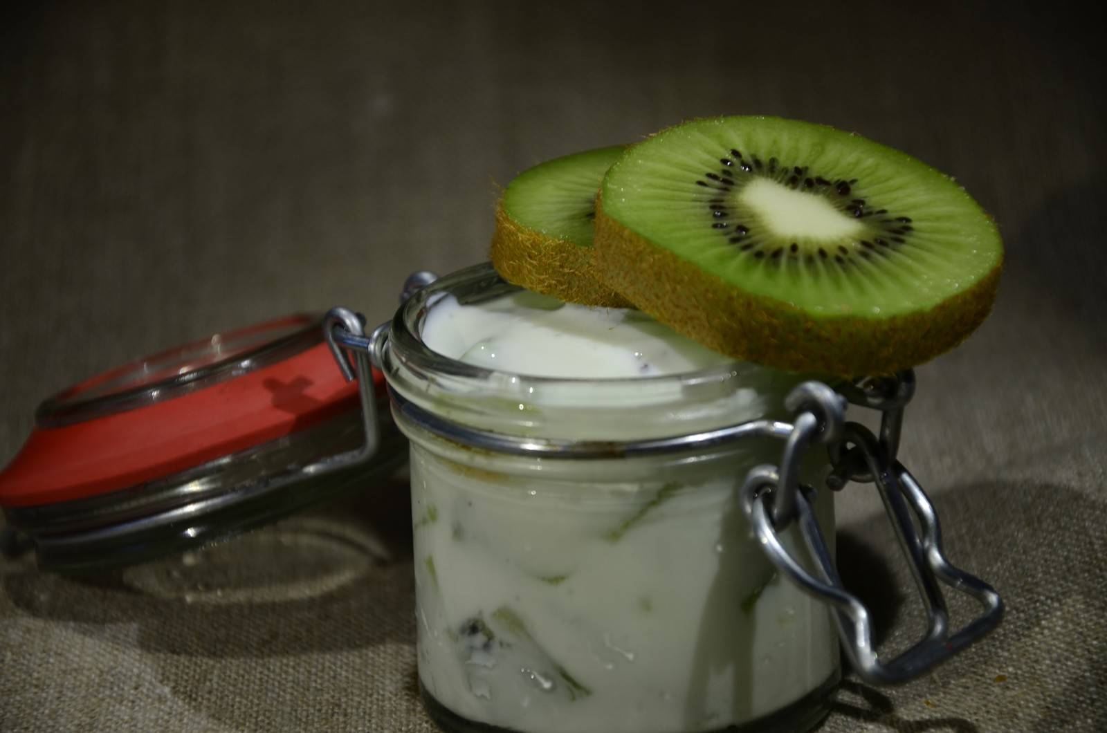 Joghurtcreme mit Früchten Rezept - ichkoche.ch