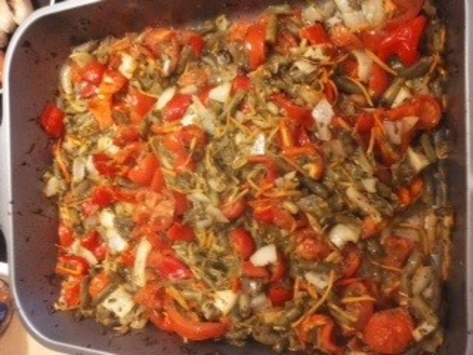 Mediterrane Fisolen-Gemüsepfanne