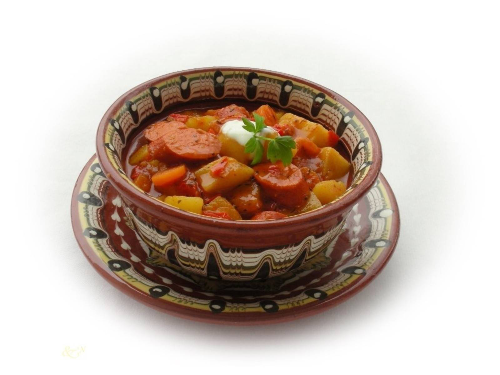 Kartoffelgulasch mit Debreziner Kartoffelgulasch mit Debreziner