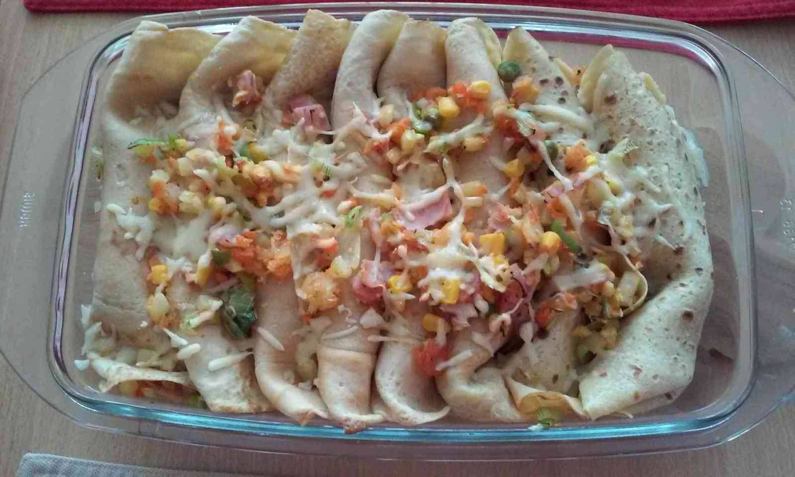 Pikant gefüllte Dinkelpalatschinken Rezept - ichkoche