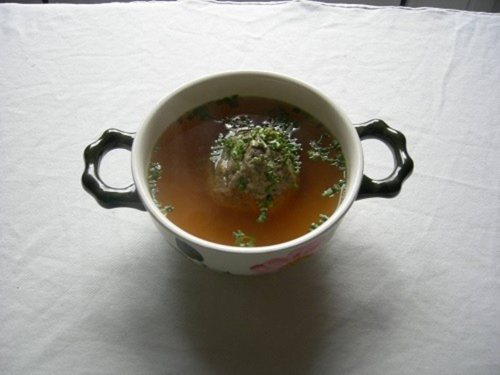 Leberknödelsuppe
